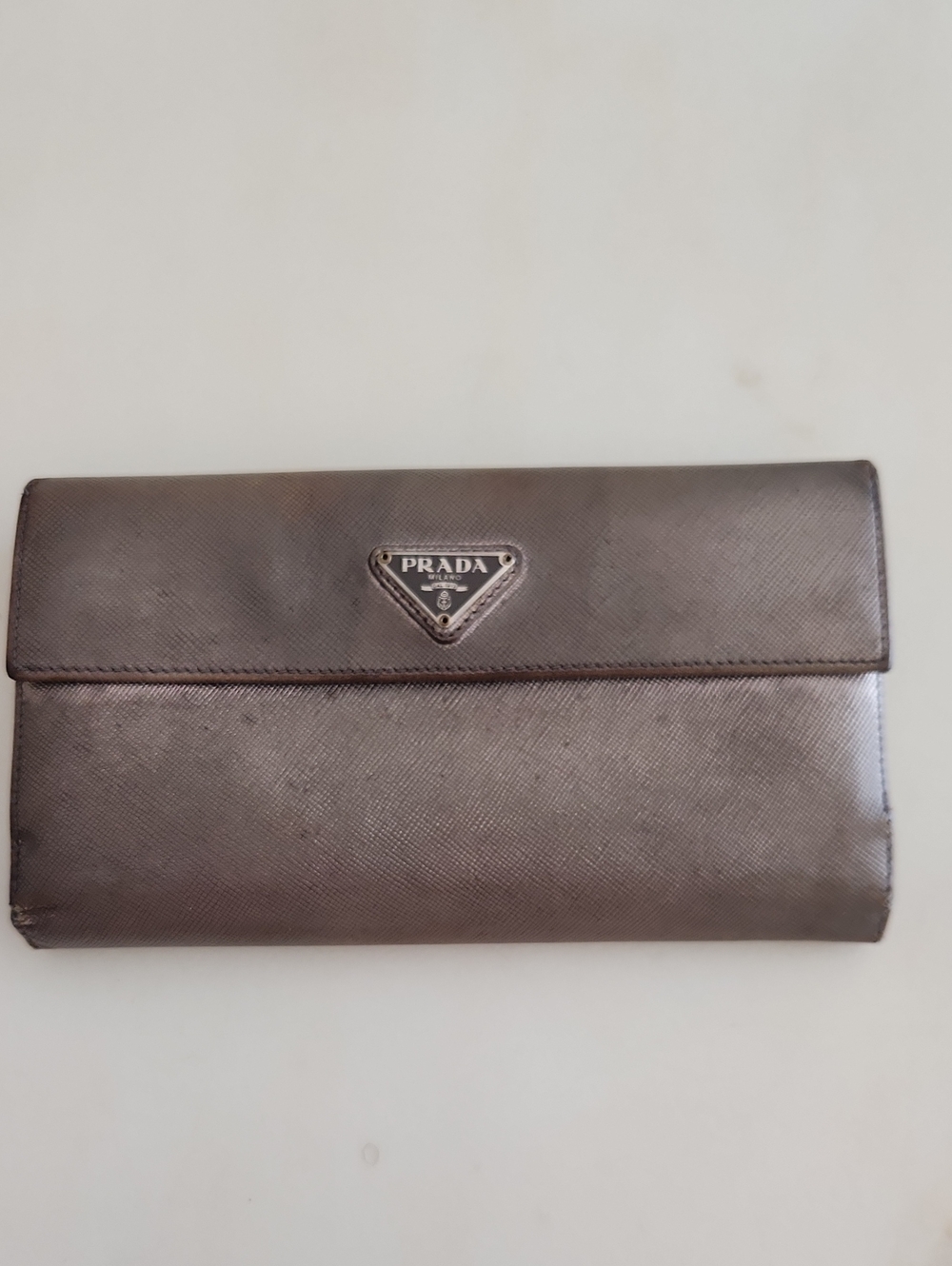 Prada Metallic Saffiano Leather Wallet..preloved.